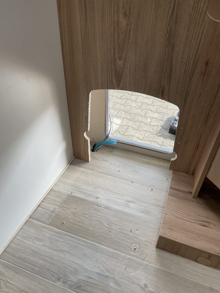 Bad nach Ausbau der Kassettentoilette